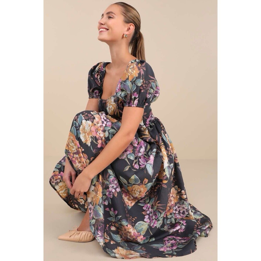 Lulu’s Adorable Tendencies Dark Grey Floral Puff Sleeve Midi Dress Small NWT - Picture 2 of 7